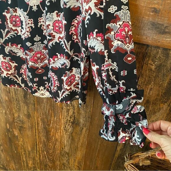 Kobi Halperin Sz M NWT Black Red Levi Ruffle Smocked Cuff Flowy 100% Silk Blouse - Picture 7 of 10